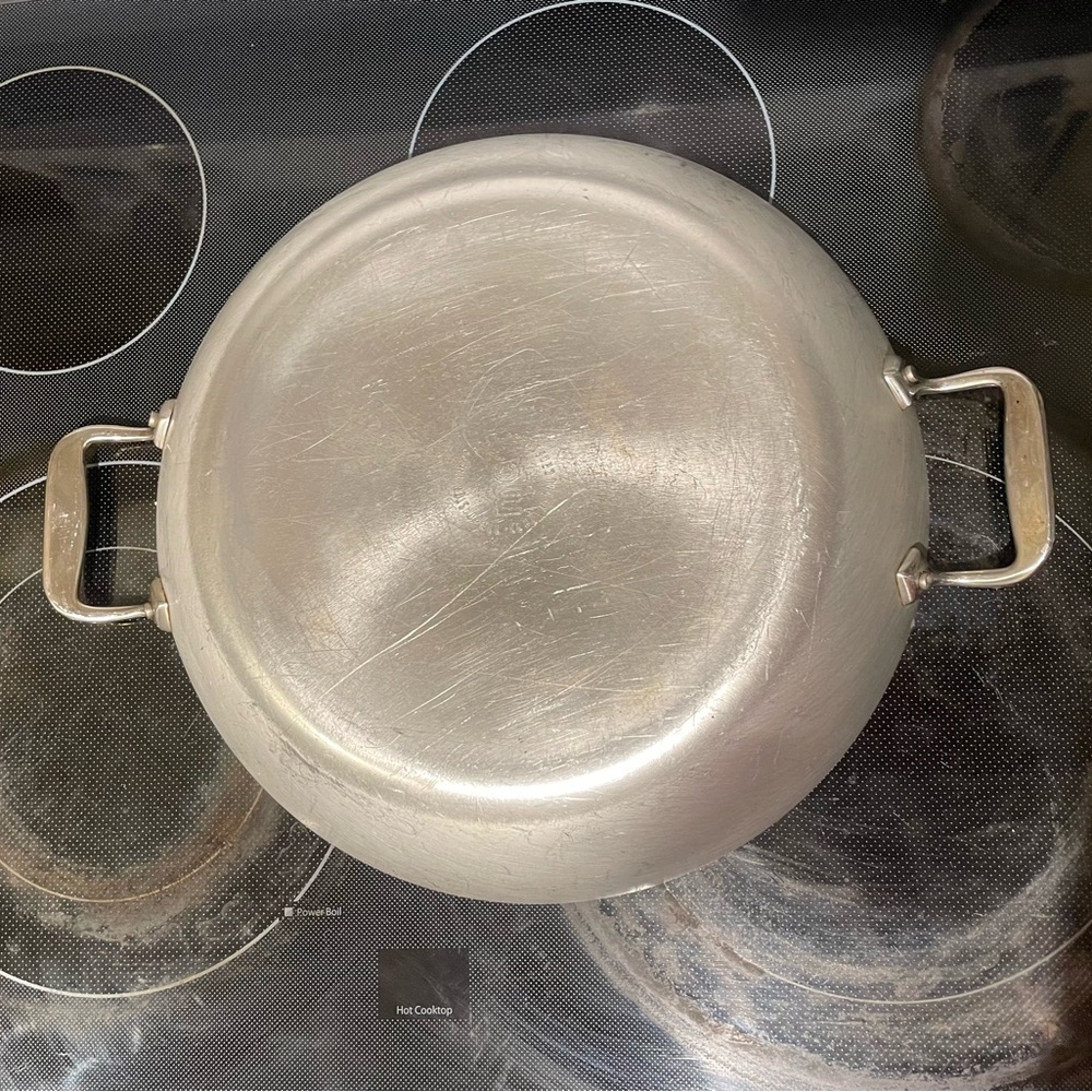 All Clad Master Chef Braiser Pan w/Lid - Picture 4 of 6